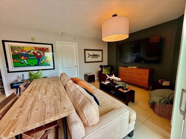 APT-404 - 280 Sw 20 Th Rd, Condo with 1 bedrooms, 1 bathrooms and null parking in Miami FL | Image 12