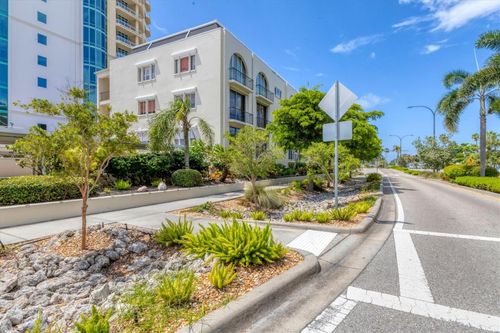 unit-302-301 S Gulfstream Ave, Sarasota, FL, 34236-6771 | Card Image
