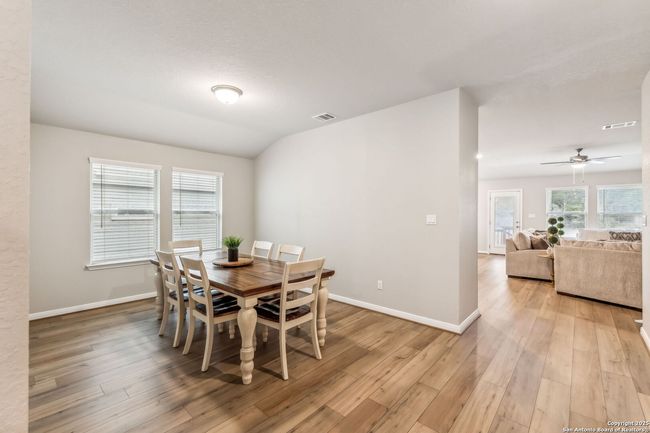 320 Shelton Pass, House other with 4 bedrooms, 3 bathrooms and null parking in Cibolo TX | Image 7