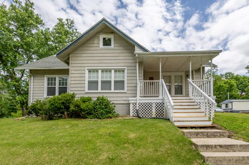 300 N Water St, HUNTSVILLE, MO, 65259-1063 | Card Image