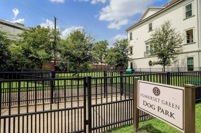 930 Dunleigh Meadows Ln, House other with 3 bedrooms, 4 bathrooms and 2 parking in Houston TX | Image 26
