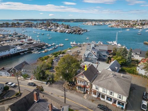 apt-2-197 E Main St, Gloucester, MA, 01930-3877 | Card Image