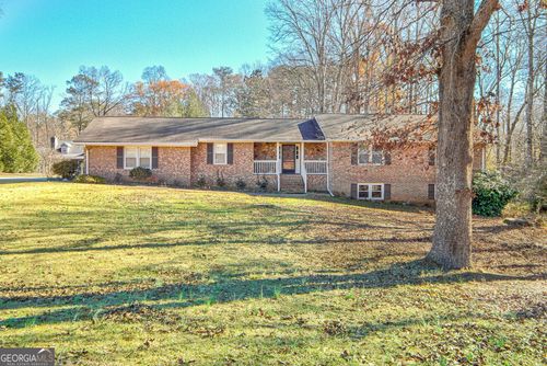185 Redwood Cir, Fayetteville, GA, 30214-1052 | Card Image