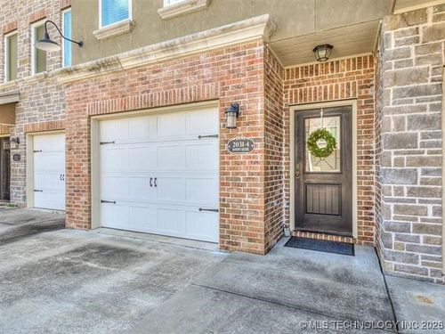 4-2031 Nova Ave, Bartlesville, OK, 74006-6639 | Card Image