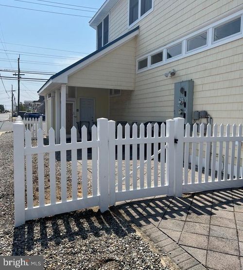 1412 Long Beach Blvd, Long Beach Township, NJ, 08008-2249 | Card Image