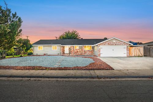 6920 Hogan Drive, Sacramento, CA, 95822 | Card Image