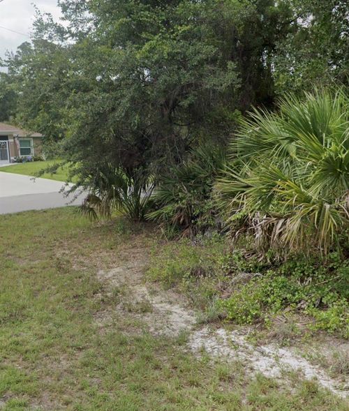 2894 Carmelia St, North Port, FL, 34288 | Card Image