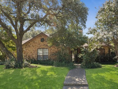 3718 Thornhill Way, Rowlett, TX, 75088-6051 | Card Image