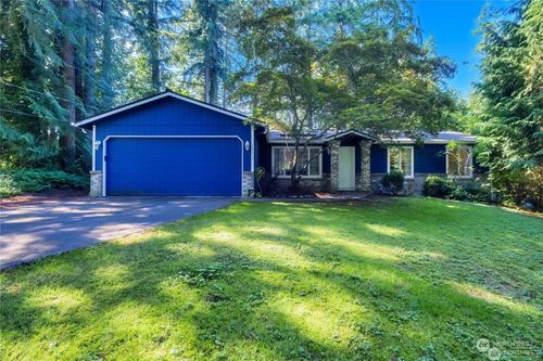 15817 182nd Avenue Ne, Woodinville, WA, 98072 | Card Image