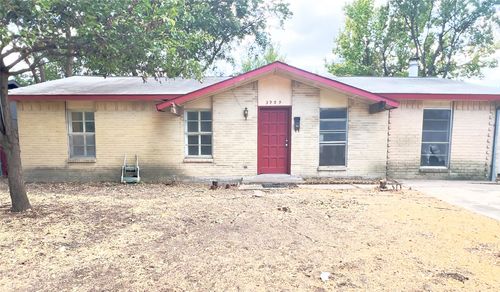 3909 Cambridge Dr, Garland, TX, 75043-2421 | Card Image