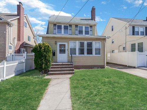 38-19 219th St, Bayside, NY, 11361-2341 | Card Image