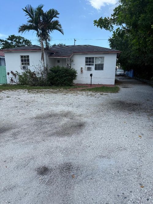 4-1822 Cleveland St, Hollywood, FL, 33020-3132 | Card Image