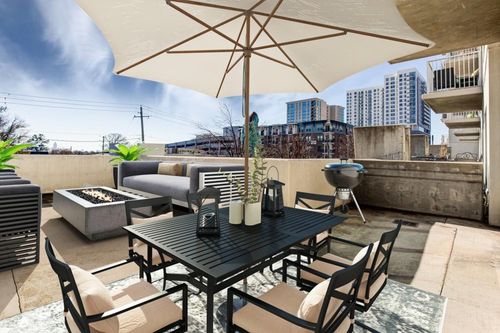 apt-216-250 Pharr Rd Ne, Atlanta, GA, 30305-2271 | Card Image