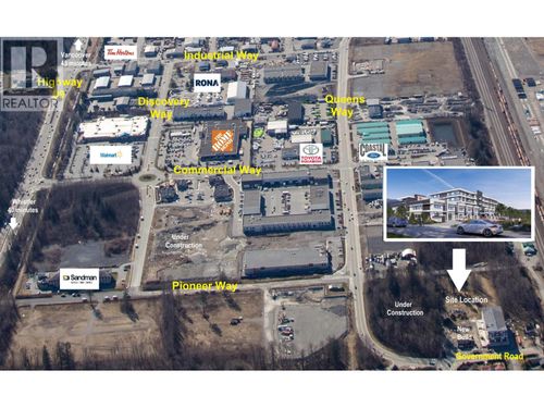 113-1111 Pioneer Way, Squamish, BC, V8B1C8 | Card Image