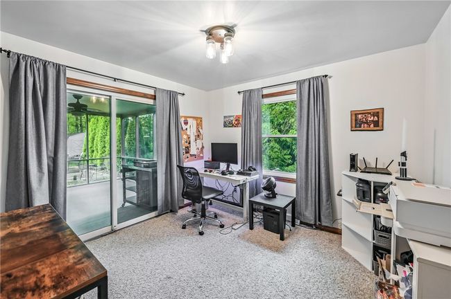 A flexible space with great natural light and outdoor connectivity. | Image 21
