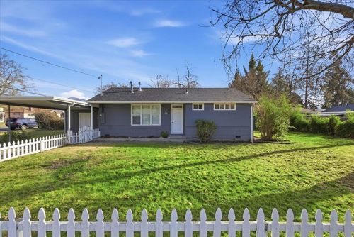 605 Sw Greenwood Avenue, Grants Pass, OR, 97526 | Card Image