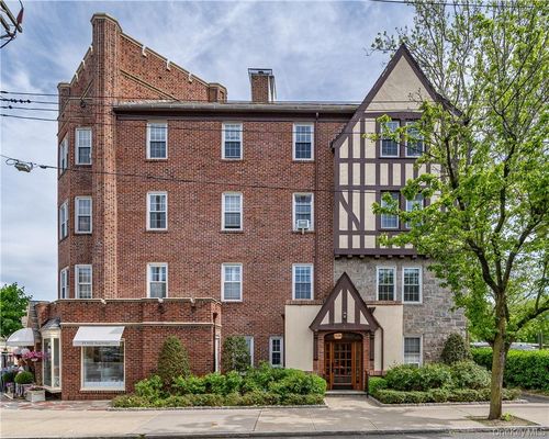 2a-1 Cedar St, Bronxville, NY, 10708-4124 | Card Image
