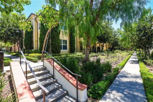 47 Mayfair, Irvine, CA, 92620-2149 | Card Image
