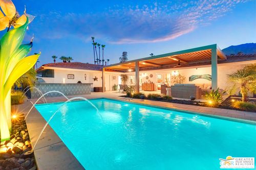 1590 S Calle Marcus, Palm Springs, CA, 92264-8510 | Card Image