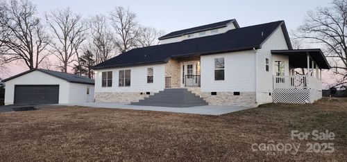 12 Poplin Rd, Polkton, NC, 28135-6224 | Card Image