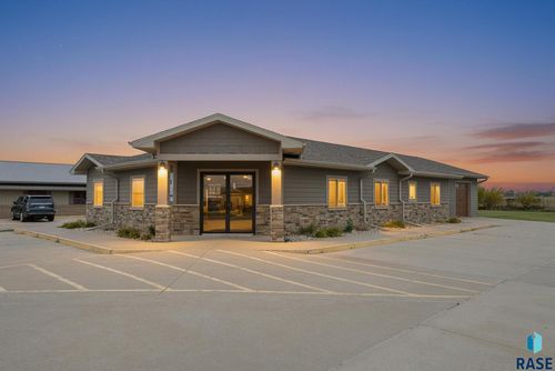 504 N 16th St Street, Beresford, SD, 57004 | Card Image