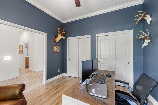 300 Errol Dr, House other with 4 bedrooms, 2 bathrooms and 6 parking in Spicewood TX | Image 6