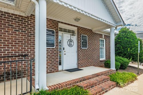 ste-c-1554 Union Rd, Gastonia, NC, 28054-5581 | Card Image