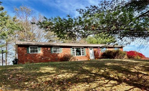 213 Pontius Rd, Lower Salem, OH, 45745-8802 | Card Image