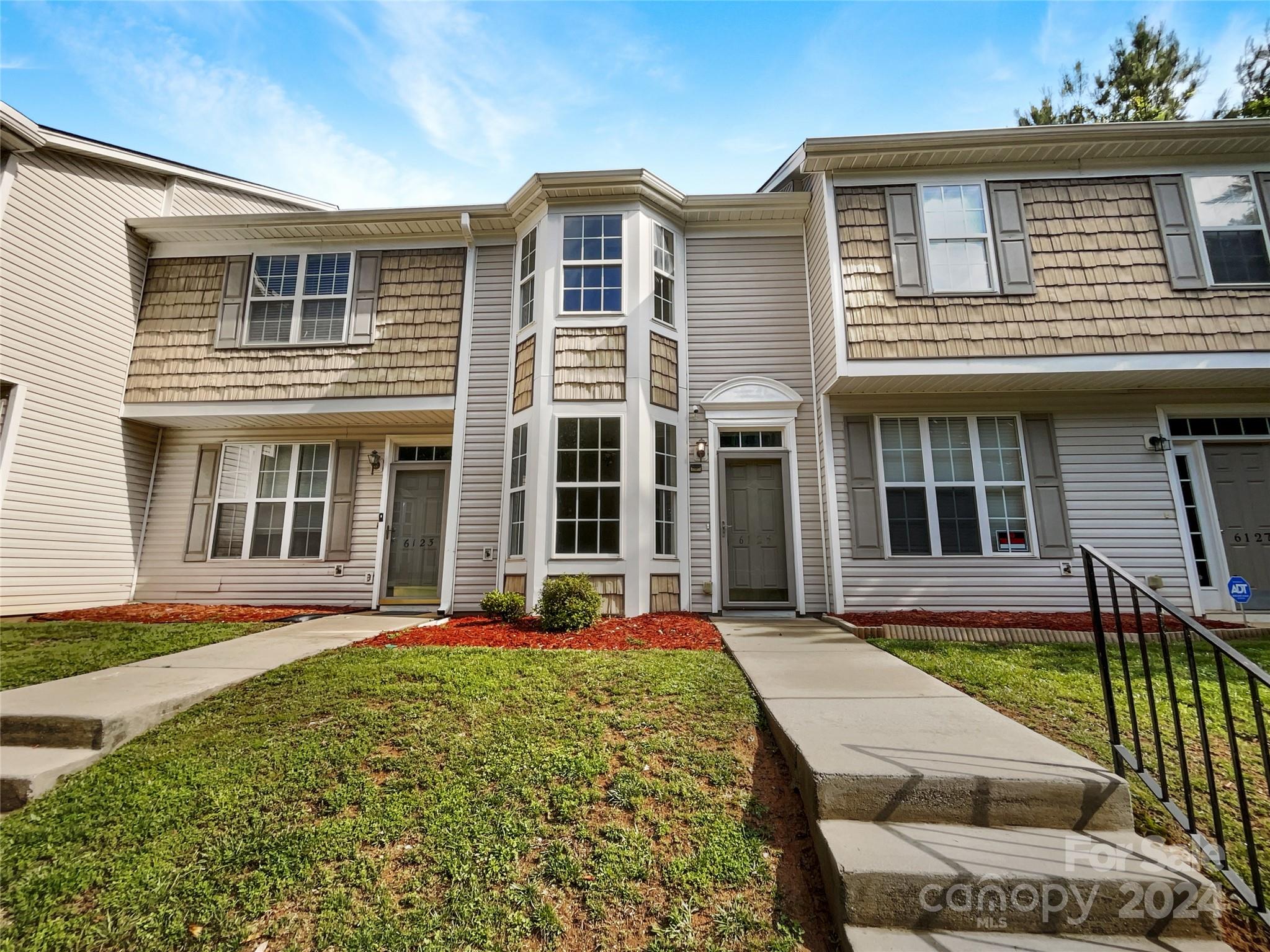 Dane Dr, Dallas, NC 28034
