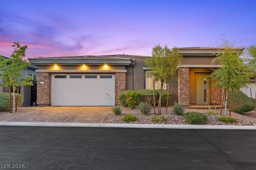8 Reflection Cove Dr, Henderson, NV, 89011-4287 | Card Image