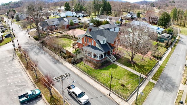 202 Black St, House other with 15 bedrooms, 10 bathrooms and null parking in Barbourville KY | Image 116
