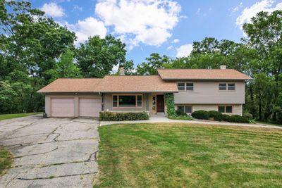 421 N Nine Mound Road, House other with 4 bedrooms, 3 bathrooms and null parking in Verona WI | Image 1