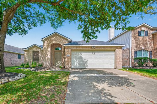 9919 Driftwood Park Dr, Houston, TX, 77095-2379 | Card Image