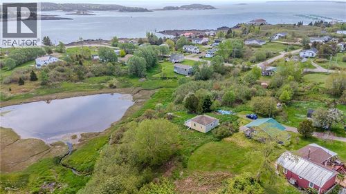 15 Fundy View Dr, Back Bay, NB, E5C2X8 | Card Image