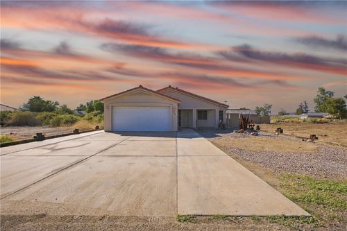 9769 S Kingman Dr, Mohave Valley, AZ, 86440-9400 | Card Image