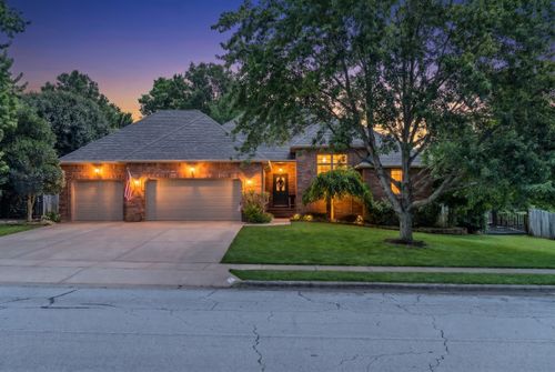 4840 S Prairie View Ave, Battlefield, MO, 65619-8253 | Card Image