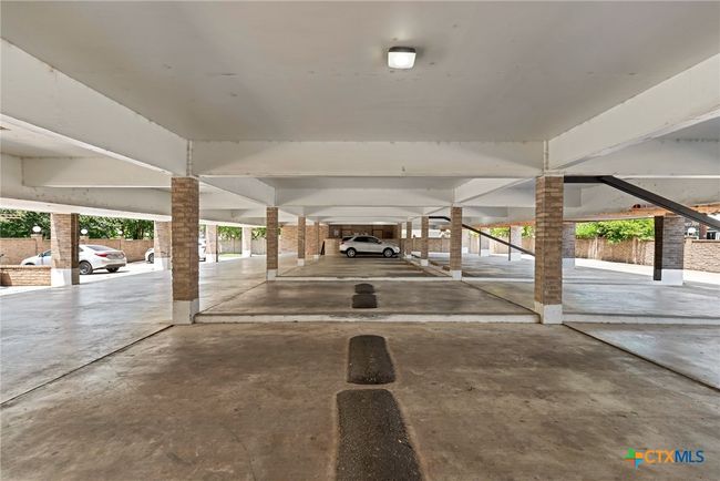 Parking garage | Image 20