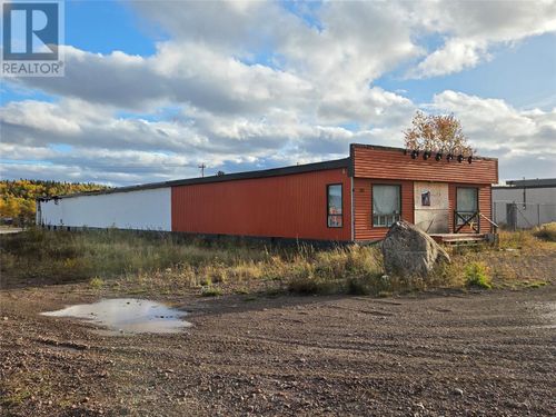 301 Main St, Bishop's Falls, NL, A0H1C0 | Card Image