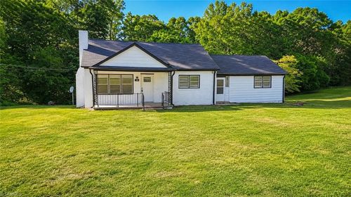 780 Indian Village Trl, Burlington, NC, 27217-8922 | Card Image