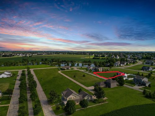 661 Celebration Dr, Normal, IL, 61761-9568 | Card Image