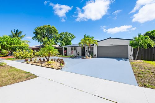 4912 Taft St, Hollywood, FL, 33021-4036 | Card Image