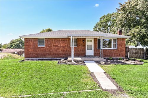 100 Beaver Ct, Jeannette, PA, 15644-1212 | Card Image