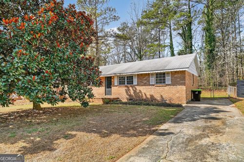 8955 Yarmouth Dr, Jonesboro, GA, 30238-4639 | Card Image