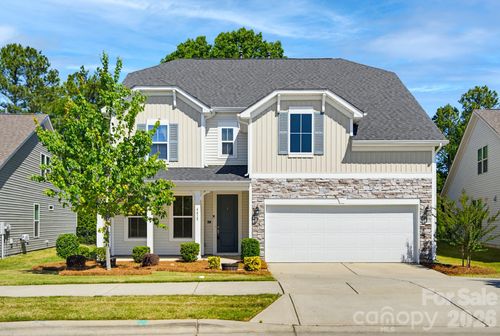 4415 Hunton Dale Rd Nw, Concord, NC, 28027-0270 | Card Image