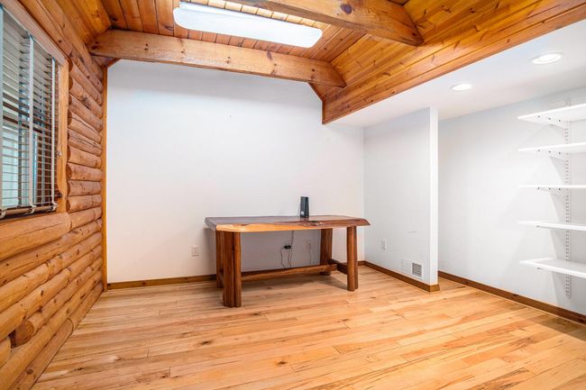 026__90a6522_615 | Image 27