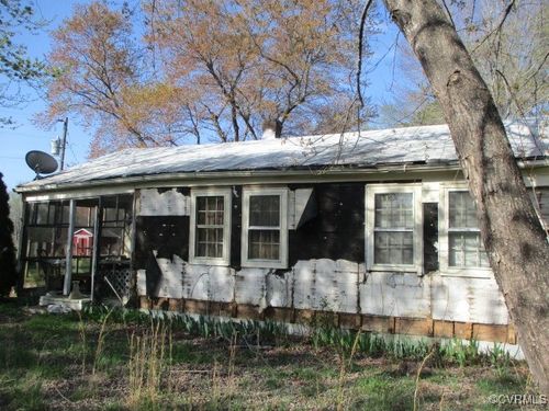 3283 Luttrellville Ln, Farnham, VA, 22460-3001 | Card Image