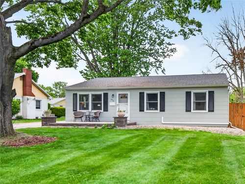 476 Windsor Road, Greece, NY, 14612 | Card Image