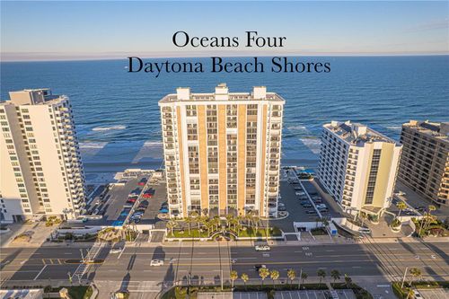 6b4-3003 S Atlantic Ave, Daytona Beach Shores, FL, 32118-6168 | Card Image