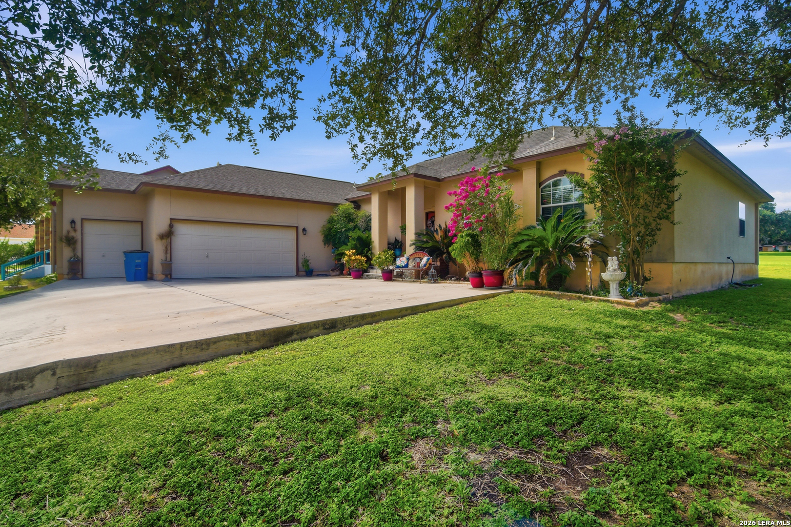 Residential in Devine 3