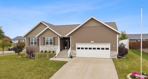 1501 20th St, Baraboo, WI, 53913-3353 | Card Image